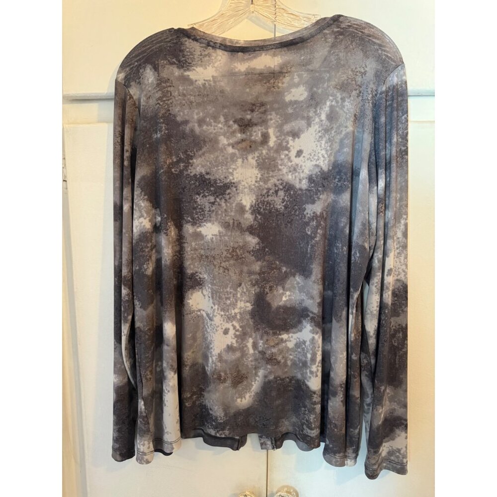 NWT LOGO by Lori Goldstein Watercolor Printed Ssheer Cardigan Gray, Size Medium